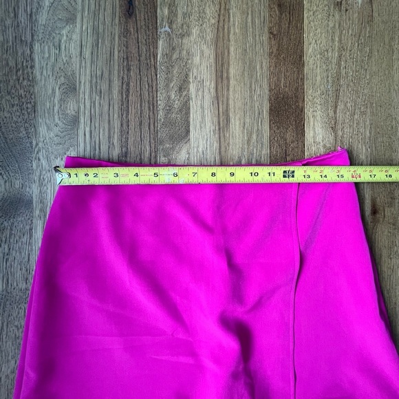 NWT Express Skort Hot Pink Fuschia Women’s Sz M Party Glam Streetwear Barbiecore - Picture 3 of 11